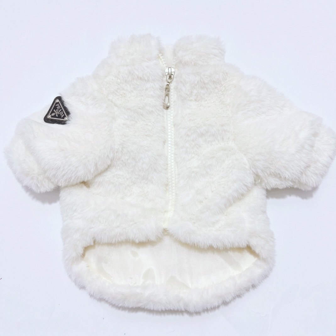 მოსაცმელი Prada