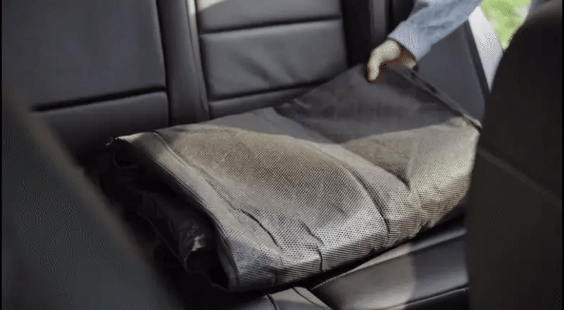 მანქანის სავარძლის გადასაფარებელი ძაღლებისთვის